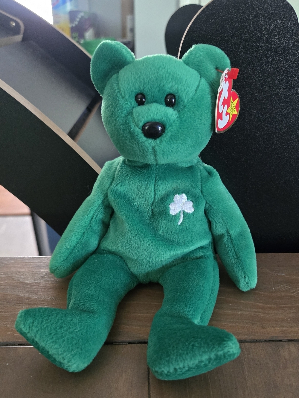 Vintage TY Beanie Baby Erin Green Shamrock Bear Plush 1997 New